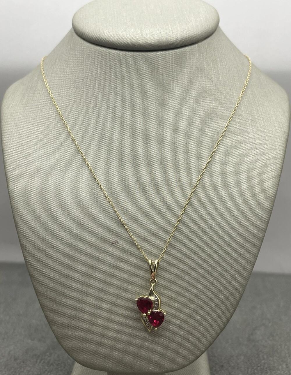10K Yellow Gold Chain W/ Double Red Stone Heart & Diamond Pendant (27364)
